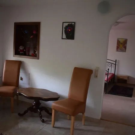 Gemutliche Ferienwohnung Im Grunen Trier